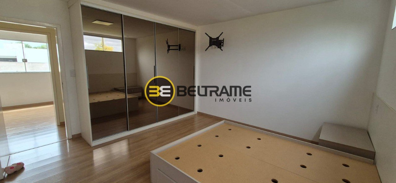 Sobrado - Jardim Italia II - 799.000,00