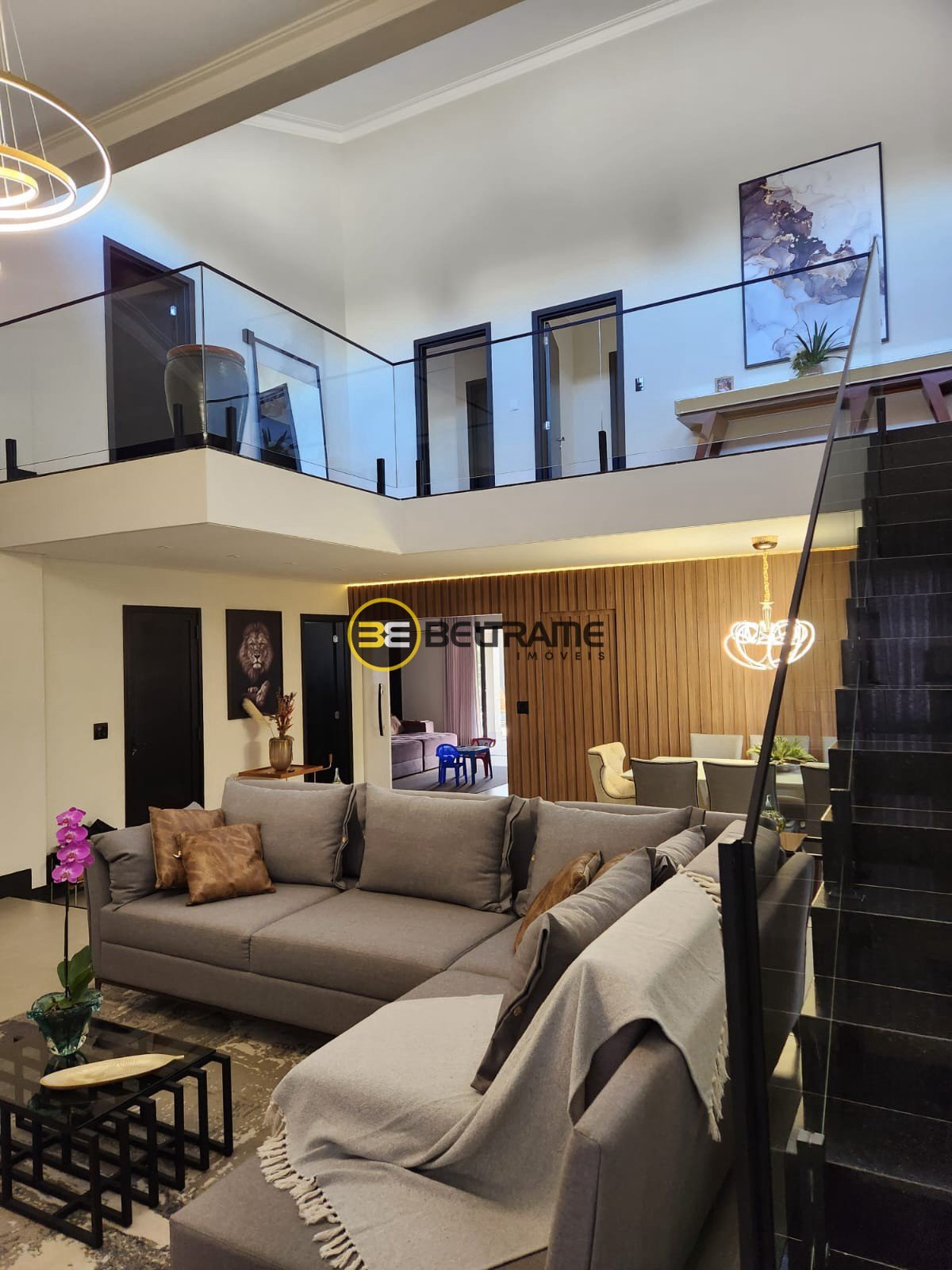 Casa em Condominio - Jardim Leblon - Maringá - 4.500.000,00