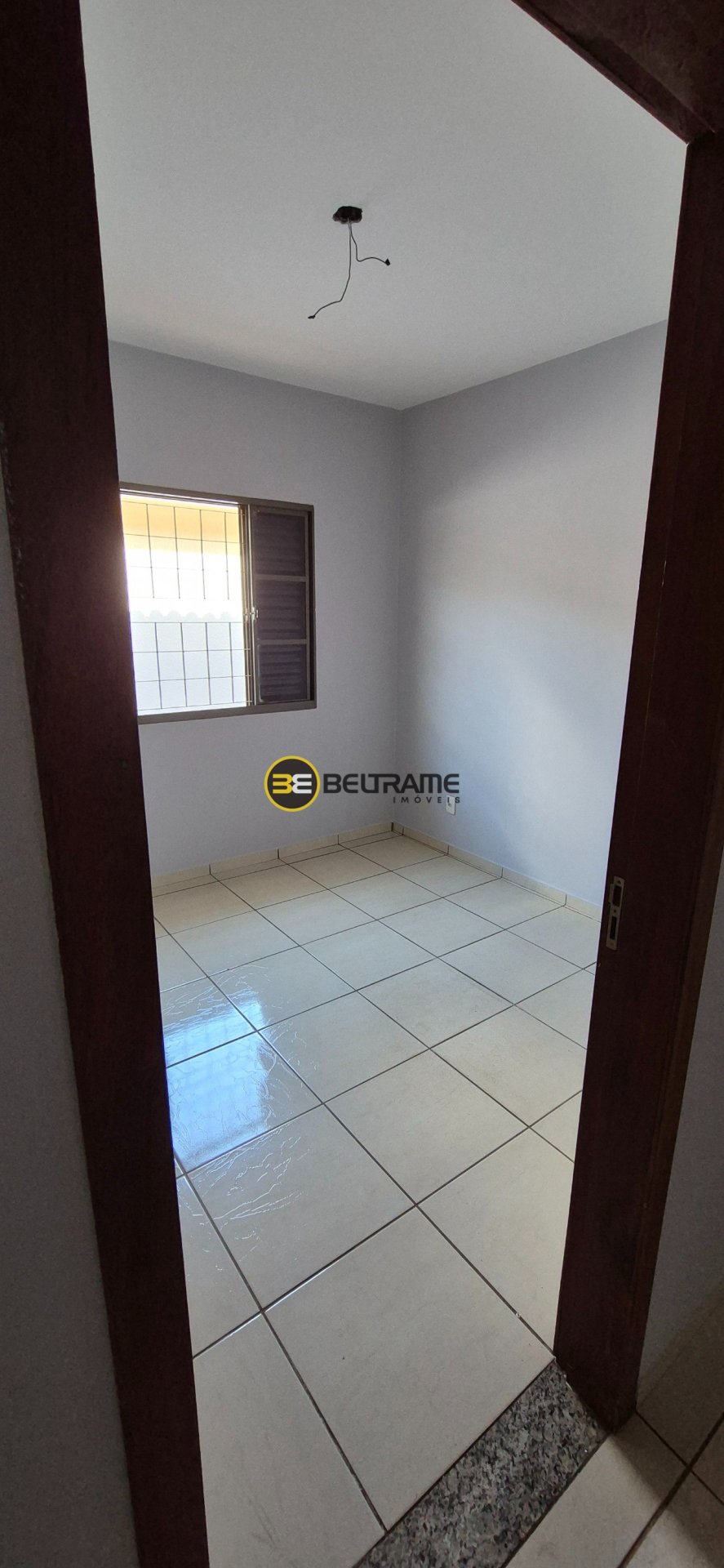 Casa á venda - Res. Lagoa Dourada - Mandaguaçu - Pr - 240.000,00