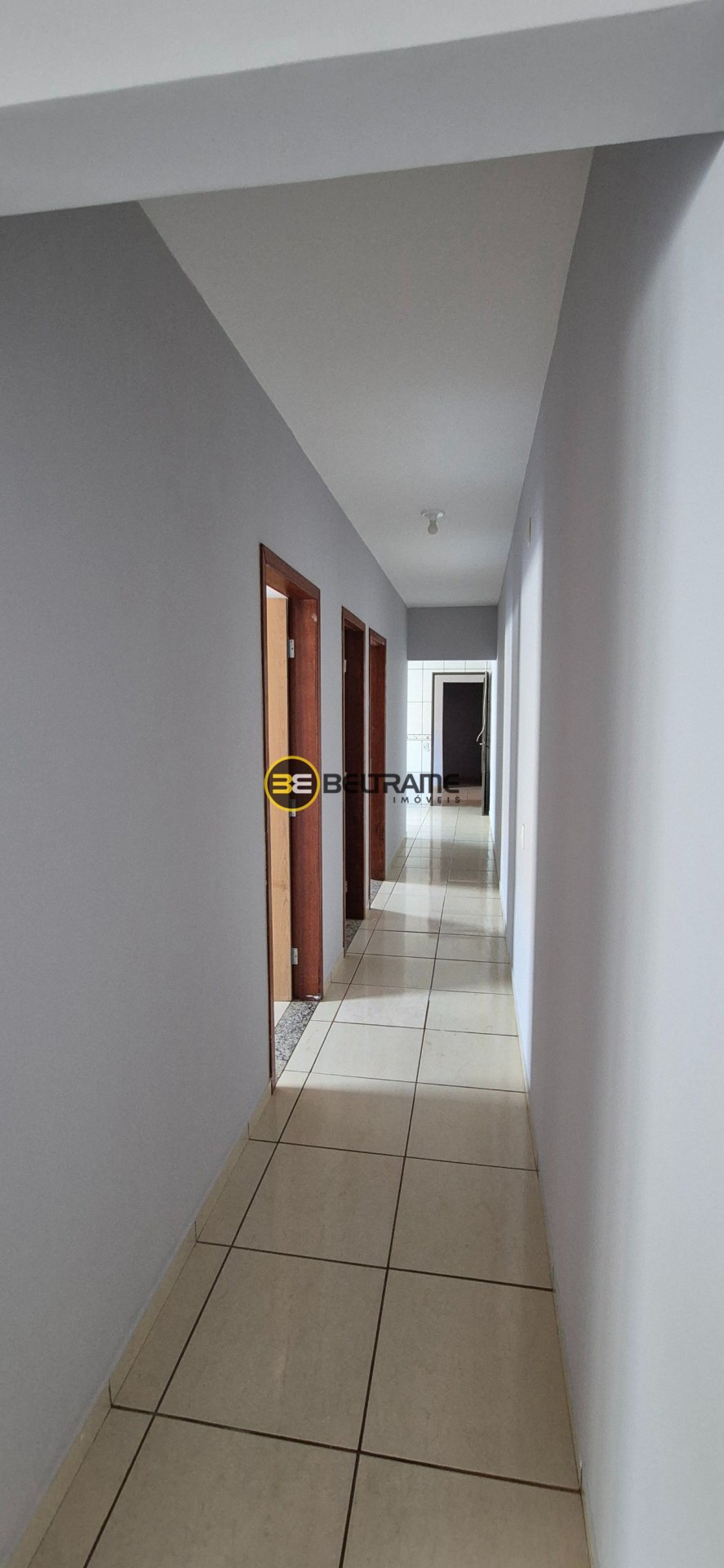Casa á venda - Res. Lagoa Dourada - Mandaguaçu - Pr - 240.000,00