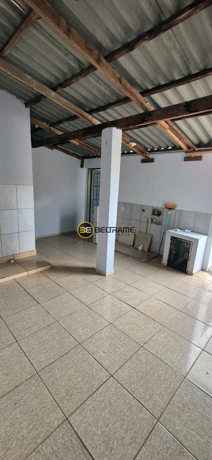 Casa á venda - Res. Lagoa Dourada - Mandaguaçu - Pr - 240.000,00