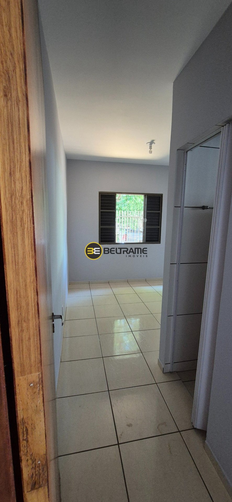 Casa á venda - Res. Lagoa Dourada - Mandaguaçu - Pr - 240.000,00