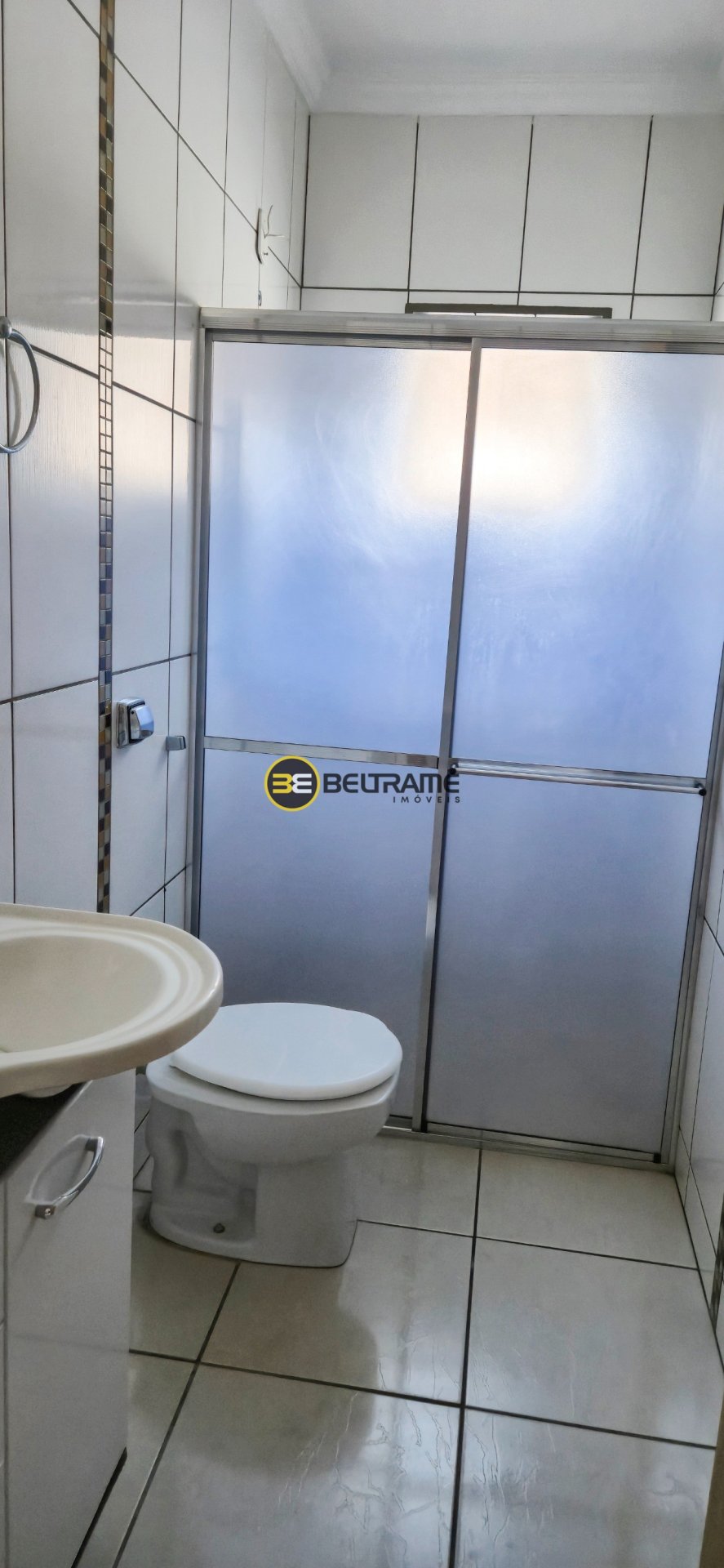 Casa á venda - Res. Lagoa Dourada - Mandaguaçu - Pr - 240.000,00