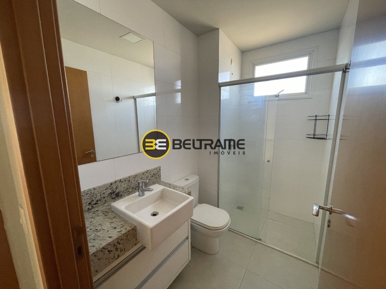 Apto 2002 Edf. Cenarium Residence II R$ 5.500,00