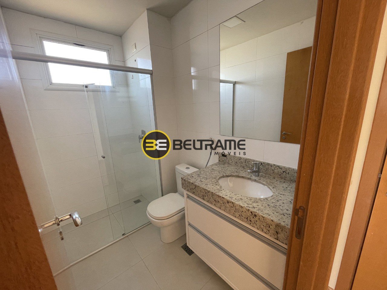 Apto 2002 Edf. Cenarium Residence II R$ 5.500,00