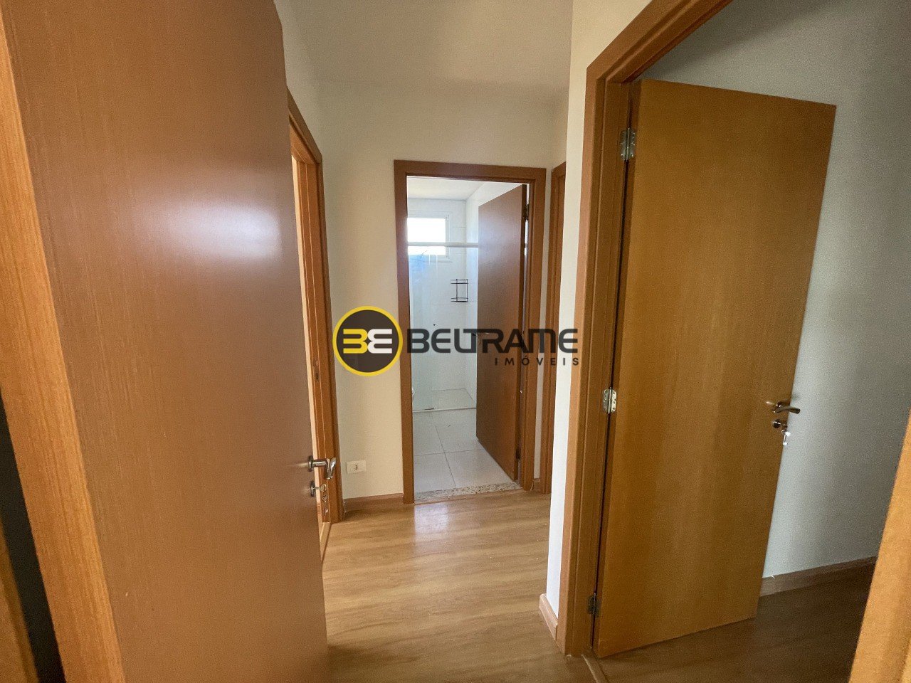 Apto 2002 Edf. Cenarium Residence II R$ 5.500,00