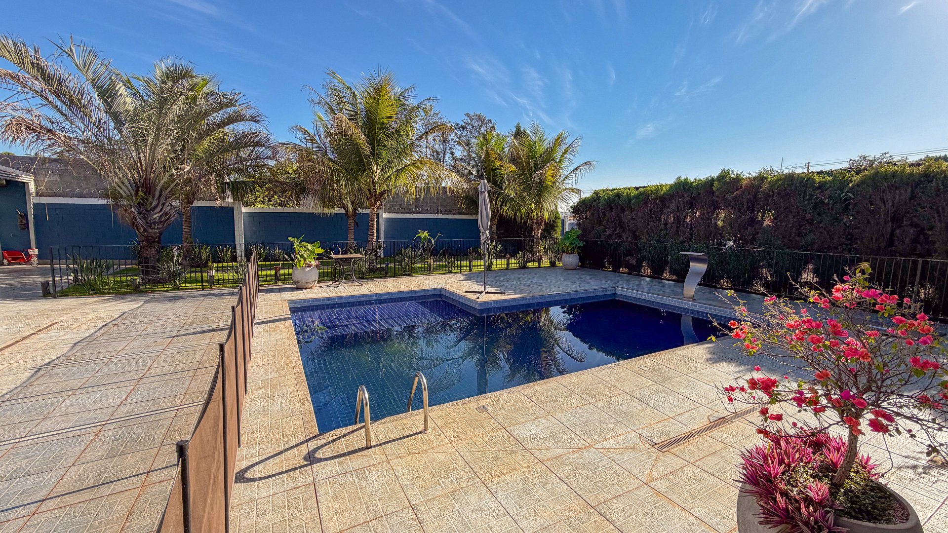 Chacara á Venda  - Vale Azul - Sarandi Pr - R$ 1.350.000,00