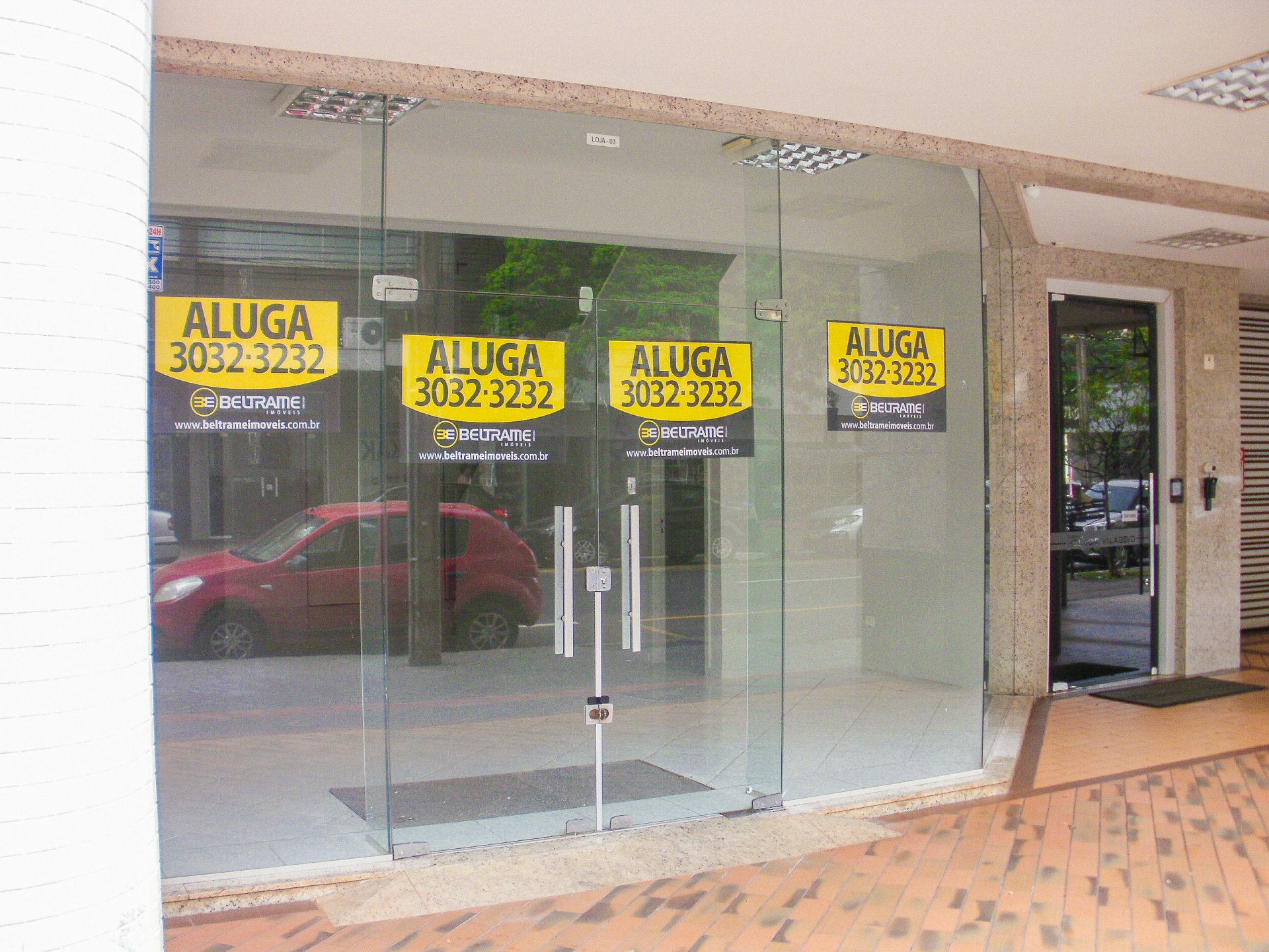 Sala para locação - Ed Helbor Vilaggio no bairro Zona 01 Centro - Maringá/Pr - R$ 5.500,00