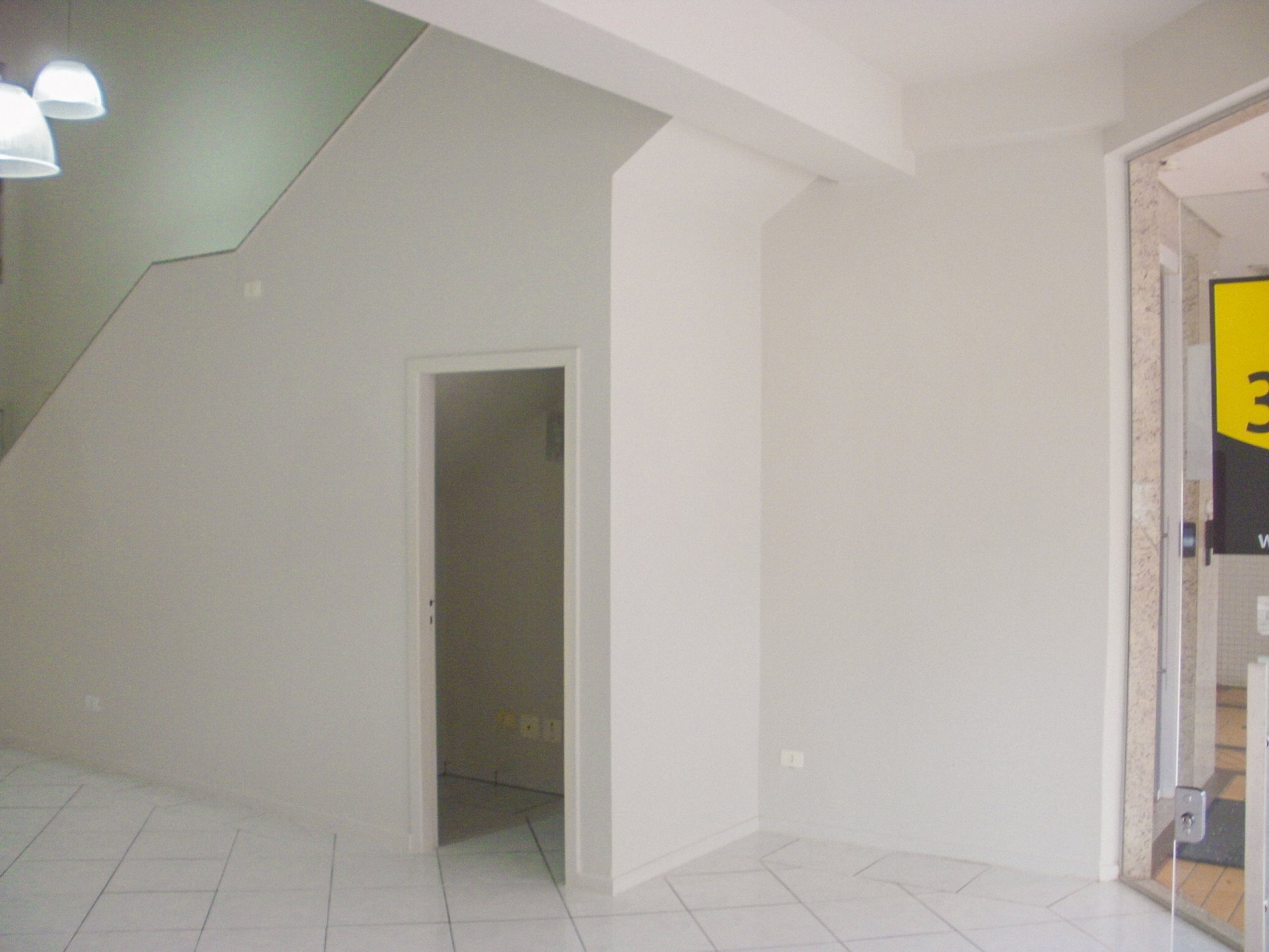 Sala para locação - Ed Helbor Vilaggio no bairro Zona 01 Centro - Maringá/Pr - R$ 5.500,00