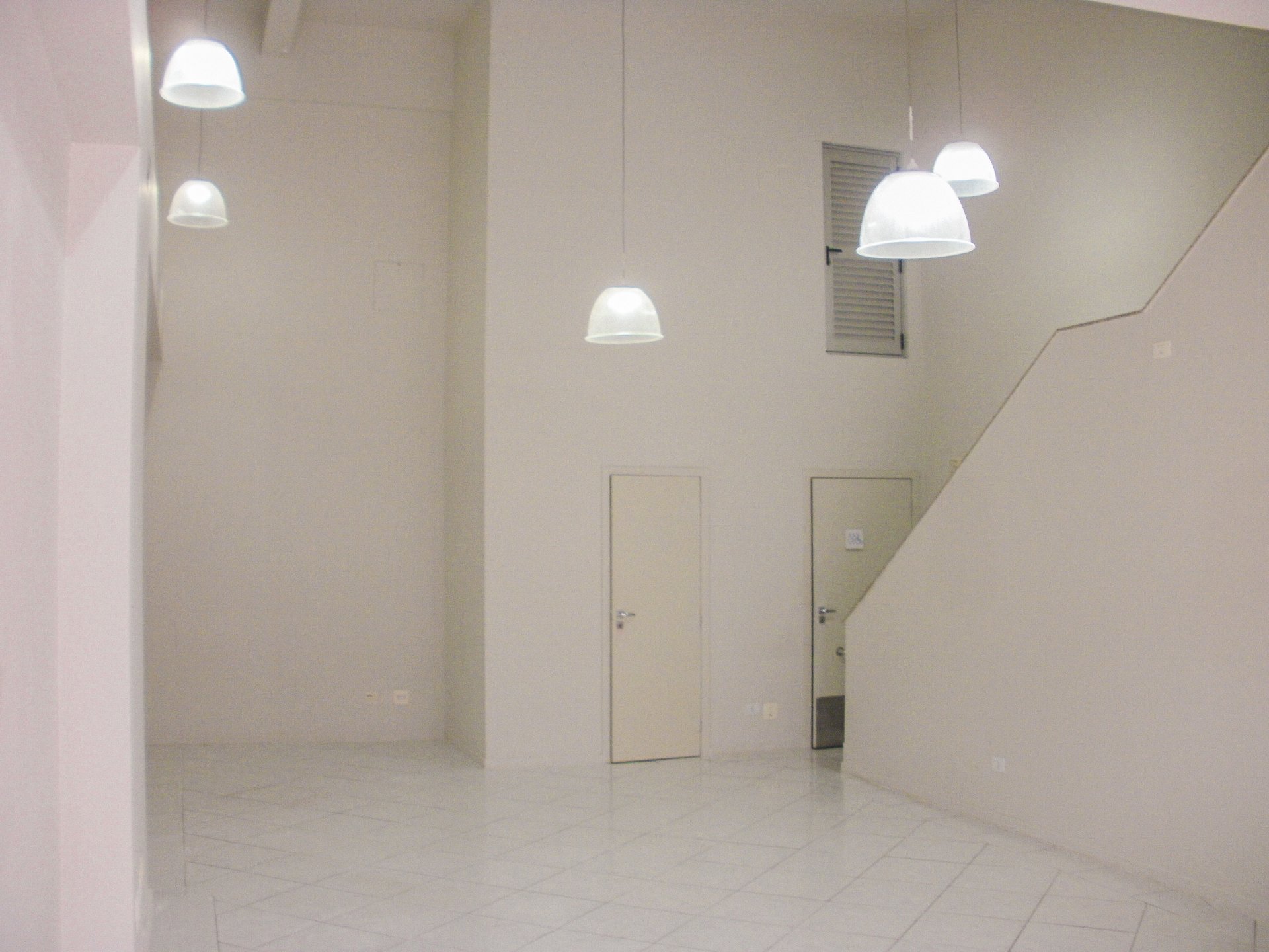 Sala para locação - Ed Helbor Vilaggio no bairro Zona 01 Centro - Maringá/Pr - R$ 5.500,00