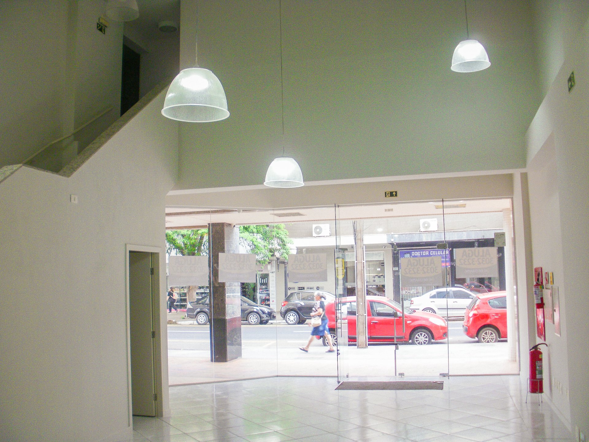 Sala para locação - Ed Helbor Vilaggio no bairro Zona 01 Centro - Maringá/Pr - R$ 5.500,00