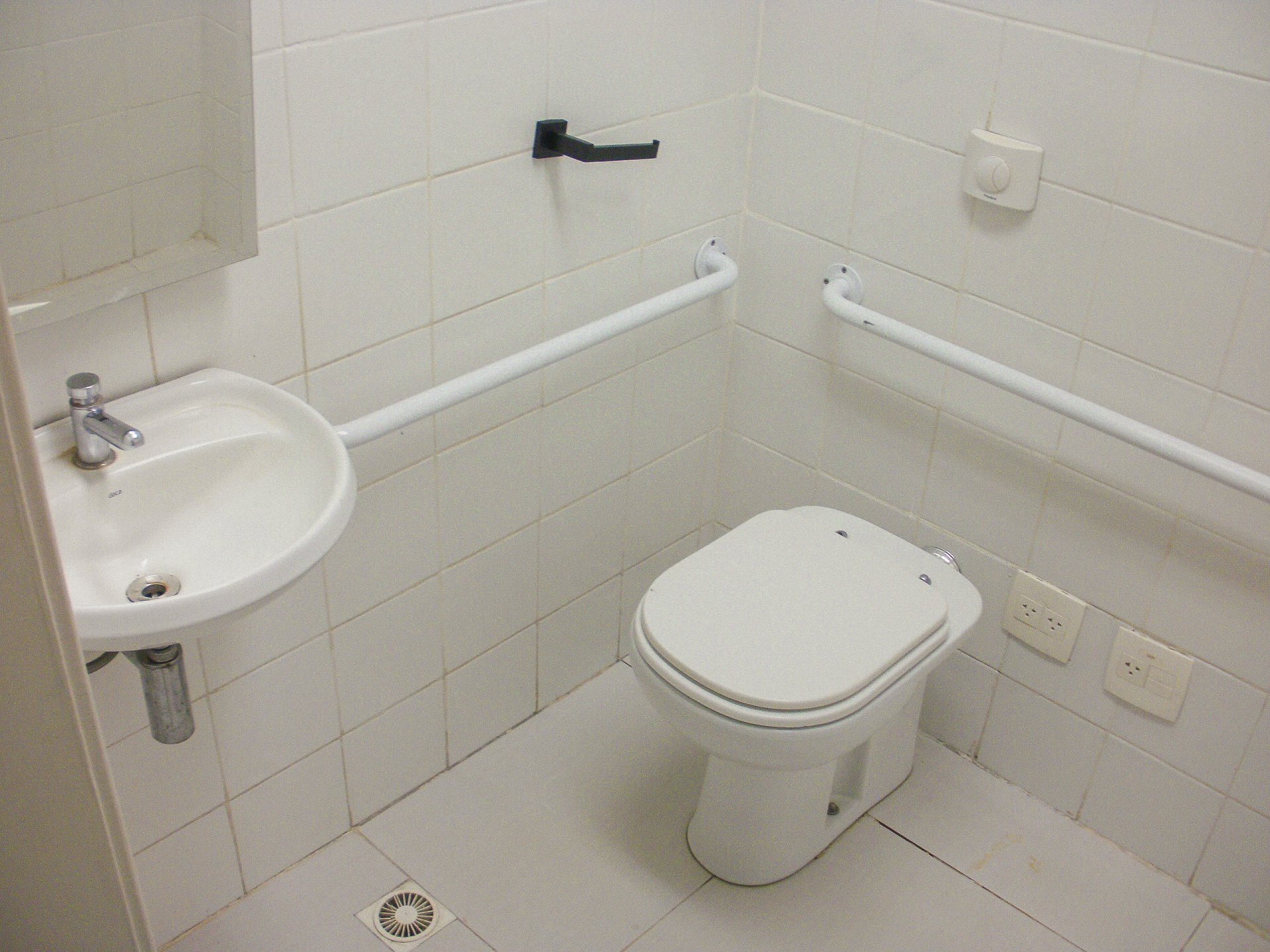 Sala para locação - Ed Helbor Vilaggio no bairro Zona 01 Centro - Maringá/Pr - R$ 5.500,00