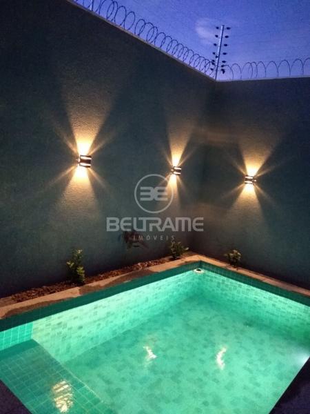 Casa - Bom Jardim- Maringá - R$890.000,00