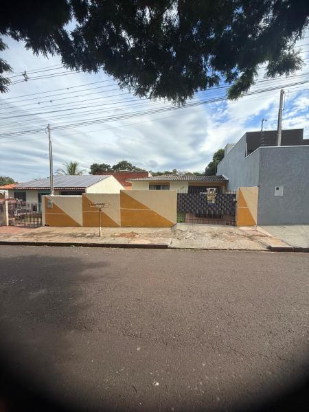 Casa Conj. Habitacional Sanenge III - R$395.000,00