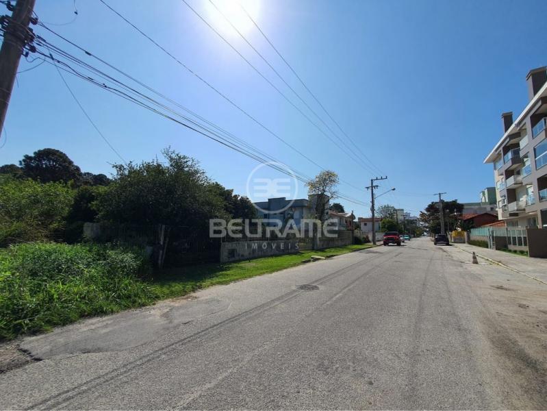 Terr.Res.Praia Canasvieiras Florianópolis/SC-R$ 4.500.000,00