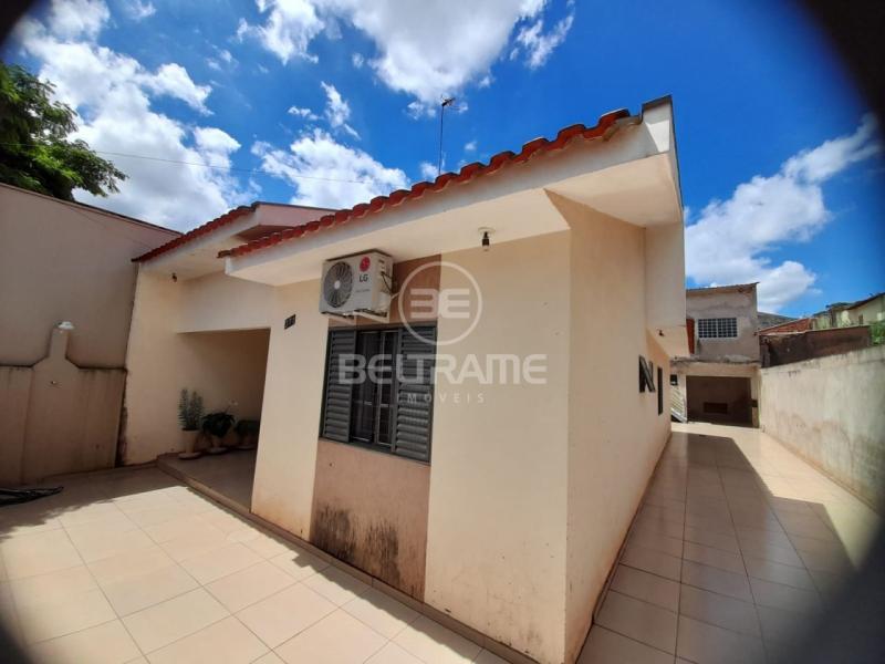 Casa em Mandaguaçu - Paraná - R$350.000,00