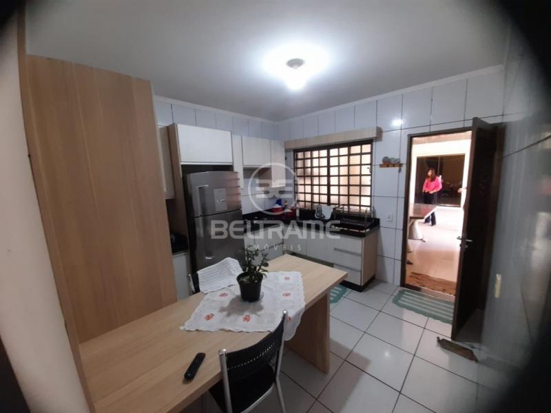 Casa em Mandaguaçu - Paraná - R$350.000,00