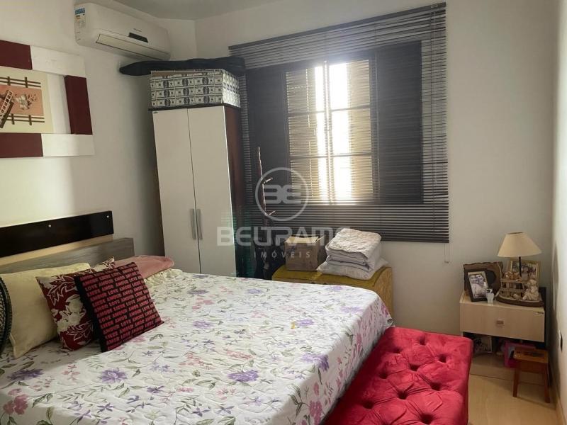 Casa - Jd Paulista - Maringa - PR - R$435.000,00