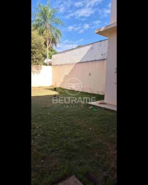Sobrado Sobreloja e Sala Com. Térrea - Sarandi - R$ 1.350.000.00