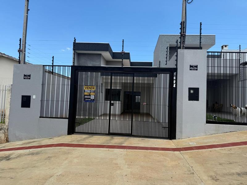  Casa Jardim Universo  - Maringá - PR   R$ 375.000,00