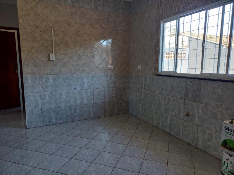 Casa - Jardim Europa - Sarandi - PR * R$ 1.600,00