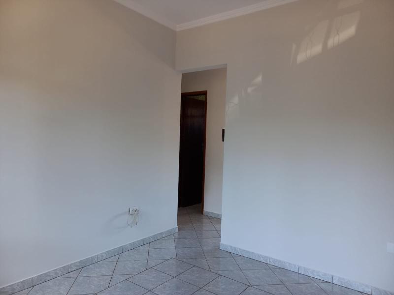 Casa - Jardim Europa - Sarandi - PR * R$ 1.600,00