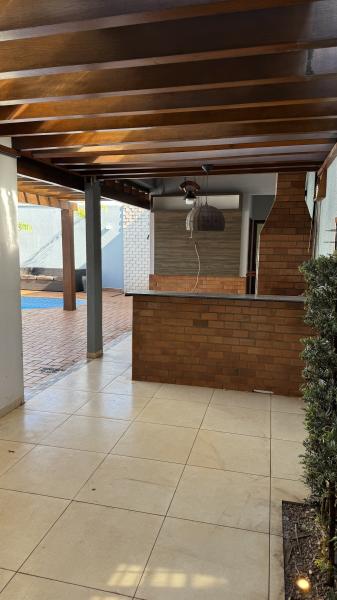 Casa Jardim Dias I - Maringá - PR - R$ 950.000,00