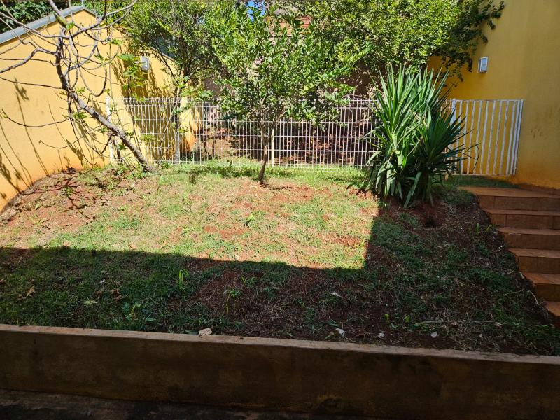 Casa  Vila Morangueira - Maringá - PR  R$ 595.000,00
