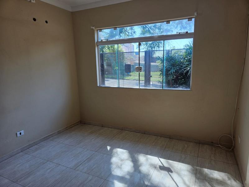 Casa  Vila Morangueira - Maringá - PR  R$ 595.000,00
