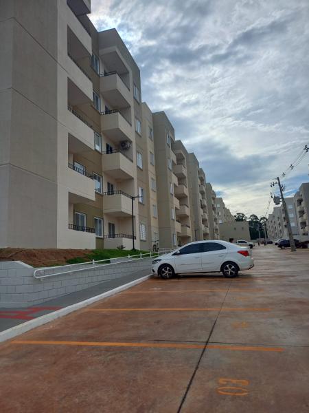 Apartamento Edificio Maraú - Maringa  -  R$ 1.450,00
