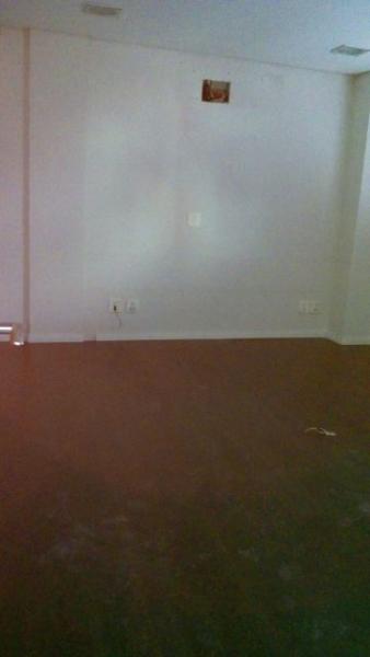 Sala  Sobreloja - Edif. Parque Avenue - R$ 3.500,00