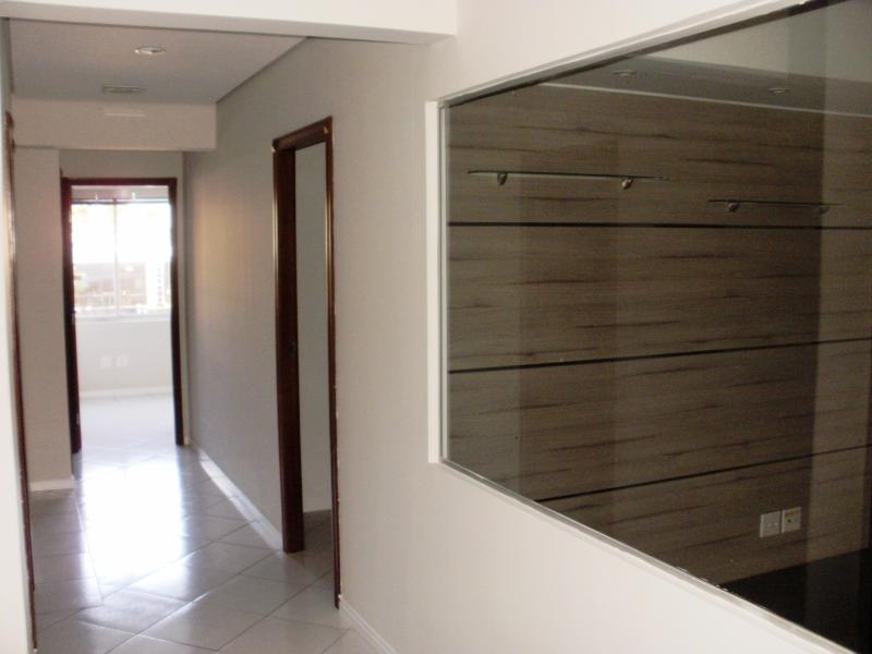 Sala  Sobreloja - Edif. Parque Avenue - R$ 3.100,00