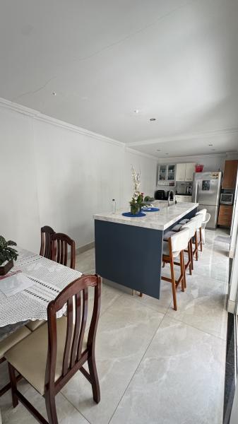 Sobrado - Parque da Gavea - Maringá  R$ 750.000,00