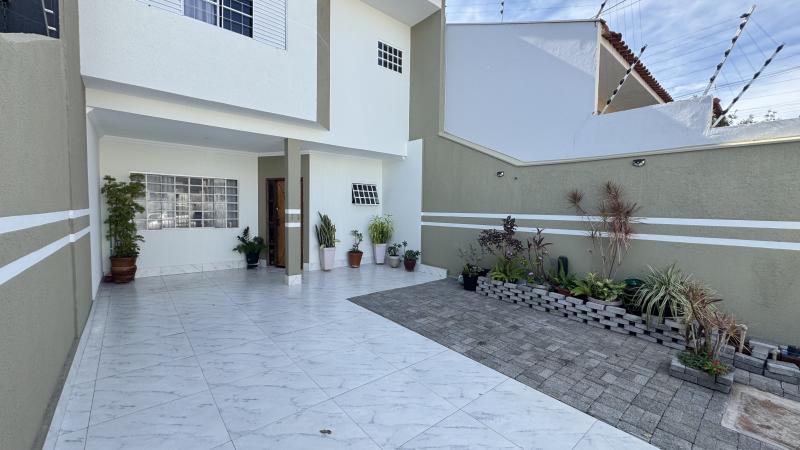 Sobrado - Parque da Gavea - Maringá  R$ 750.000,00