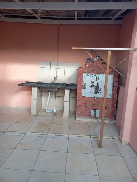 Casa  Jardim Colegial - Paiçandu - PR R$ 1.500,00