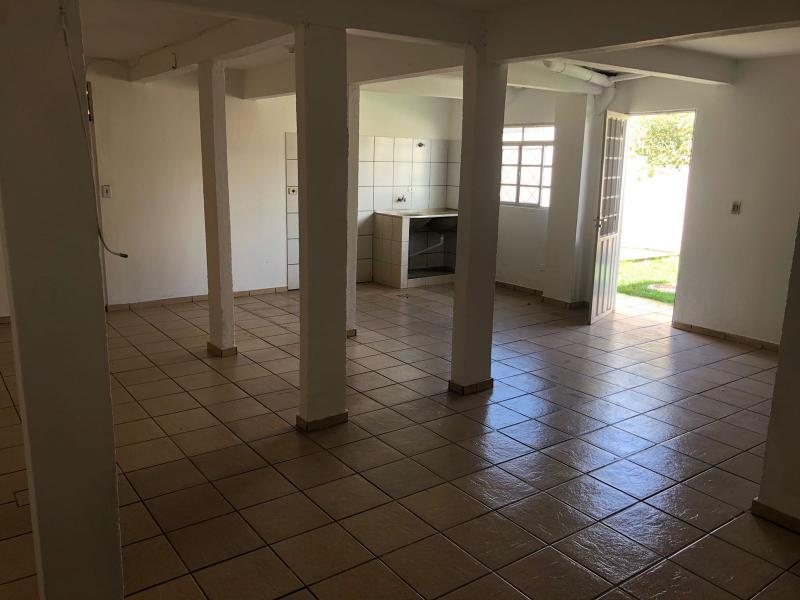Casa Jardim Higienopolis - Maringá  -  R$ 2.200,00