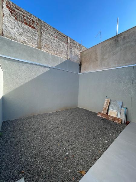 Casa  Jd São Jose III - Sarandi - PR *** R$ 315.000,00