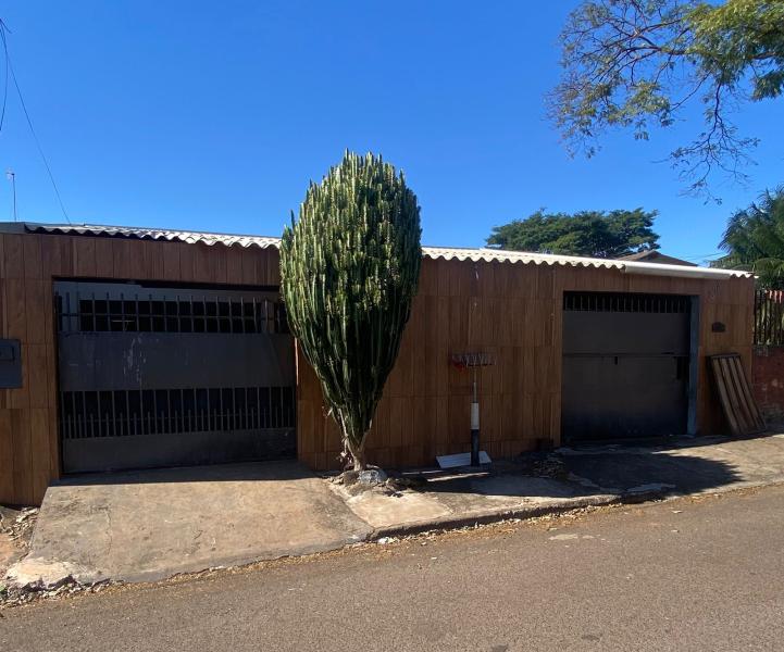 Casa - Conjunto Floresta - Sarandi - PR R$ 1.000,00