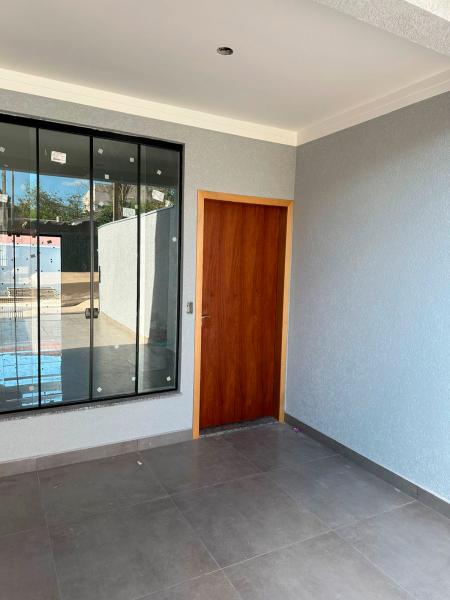 Casa Conjunto Paulino - Maringá - PR  R$ 380.000,00