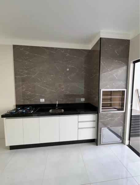 Casa - Parque Hortencia - Maringá **  R$ 410.000,00