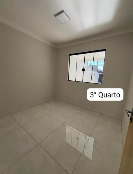 Casa - Parque Hortencia - Maringá **  R$ 410.000,00