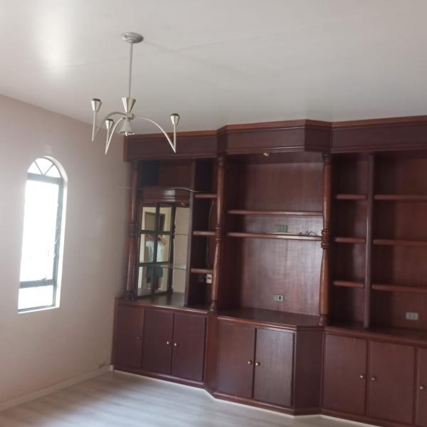 Casa em Iguatemi - Res. Joao Paulo I R$ 600.000,00