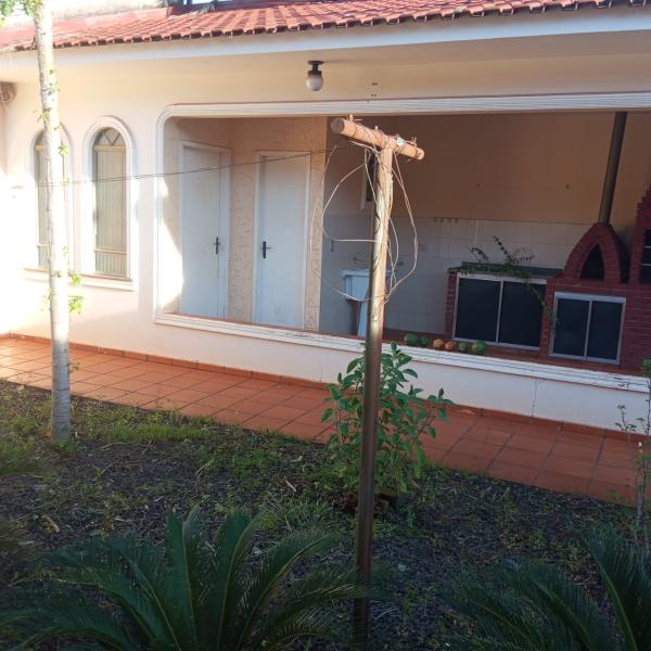 Casa em Iguatemi - Res. Joao Paulo I  R$ 600.000,00