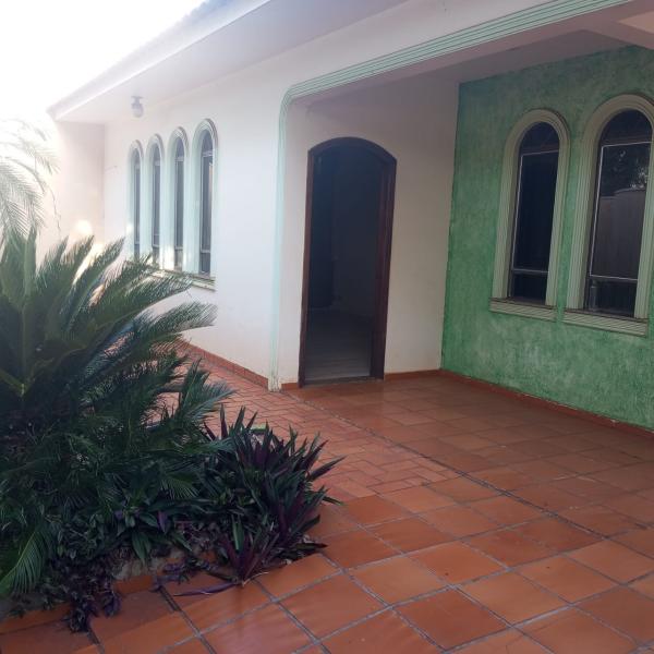 Casa em Iguatemi - Res. Joao Paulo I R$ 600.000,00