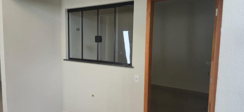 Casa com área gourmet Jardim Italia II R$ 499.999,99