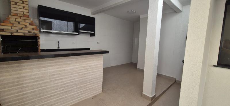 Casa com área gourmet Jardim Italia II R$ 499.999,99