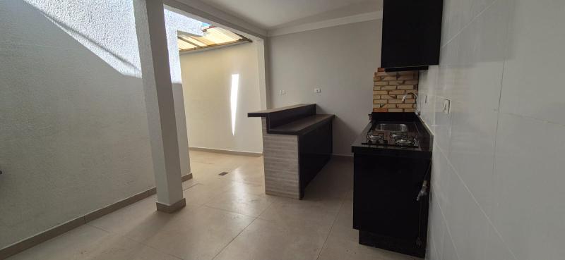 Casa com área gourmet Jardim Italia II R$ 499.999,99