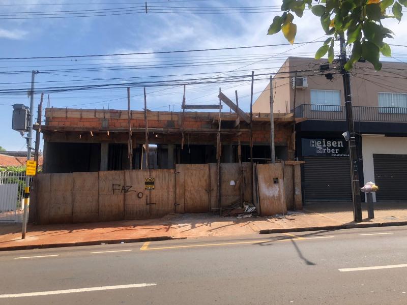 Sala Comercial - Parque das Palmeiras  R$ 950.000,00