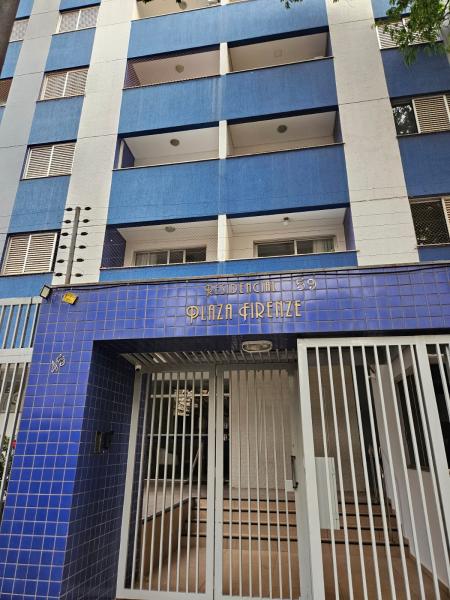 Apto Edifício Plaza Firenze - Zona 07 - R$ 490.000,00