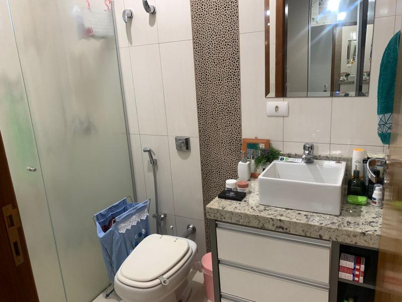 Casa Jardim Monte Rei - Maringá - R$ 950.000,00